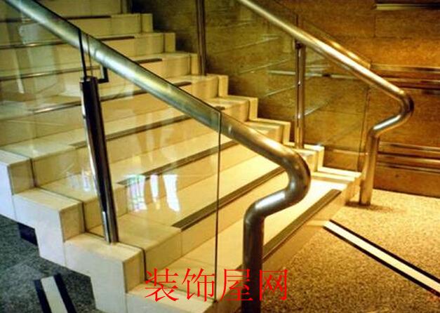 玻璃楼梯扶手图片 钢化玻璃楼梯扶手 玻璃楼梯扶手图片 钢化玻璃楼梯扶手